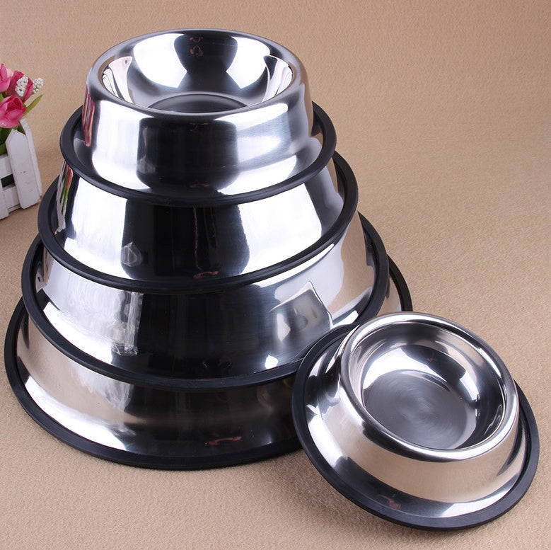 Shiny Stainless Steel Bowls – Long-Lasting and Easy to Wash
