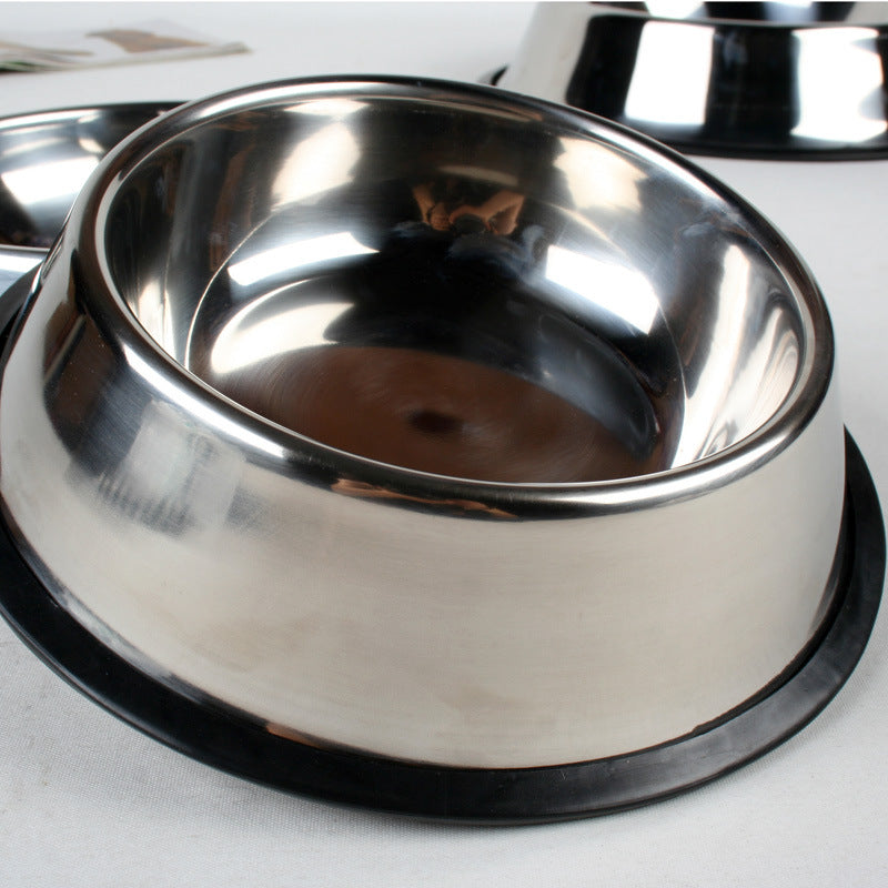 Shiny Stainless Steel Bowls – Long-Lasting and Easy to Wash